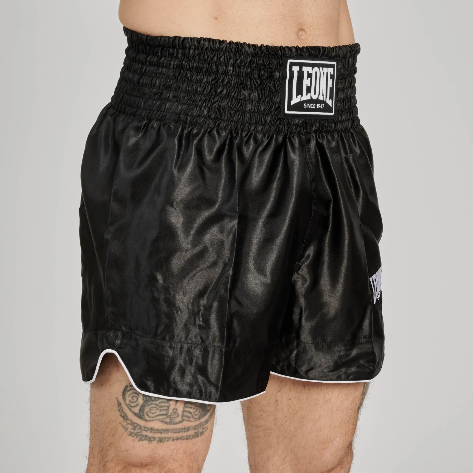 BASIC THAI SHORTS