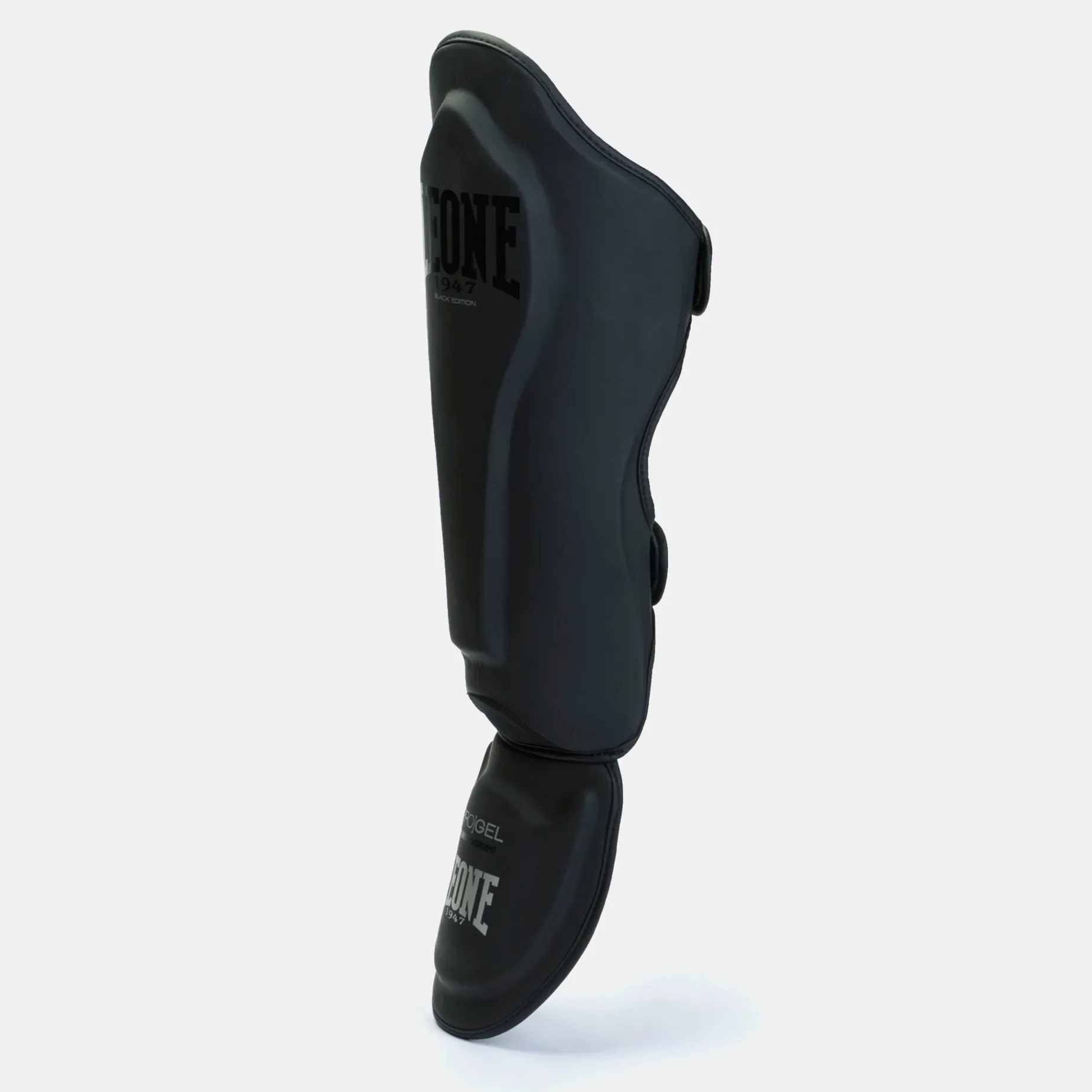 BLACK ED. SHINGUARDS