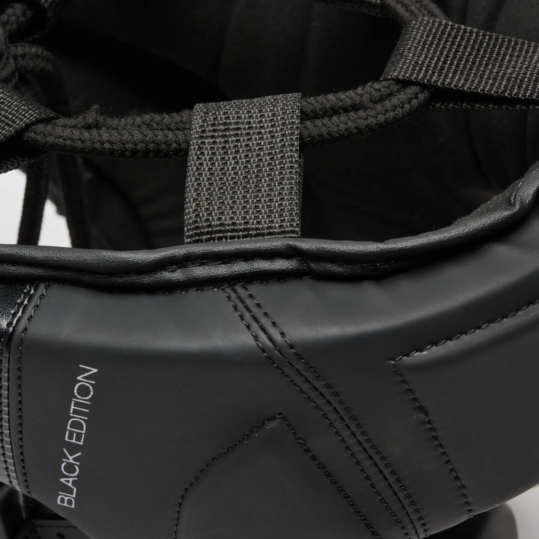 BLACK EDITION HEADGEAR