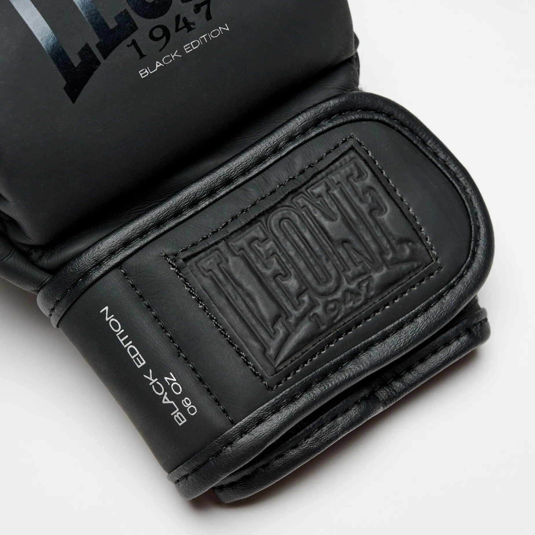 BLACK EDITION MMA GLOVES