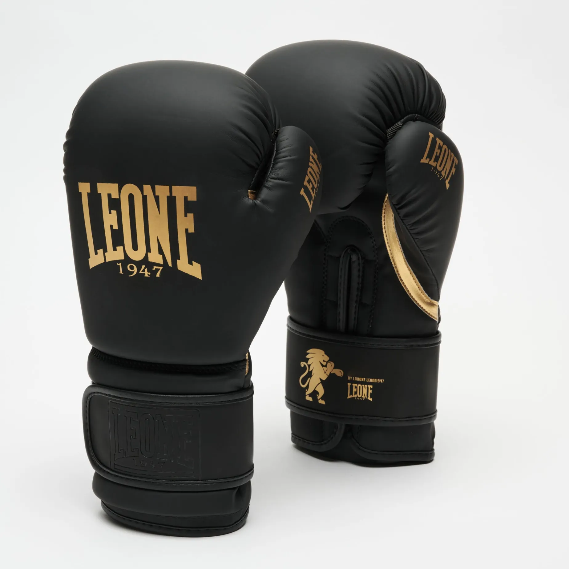 BLACK&GOLD BOXING GLOVES