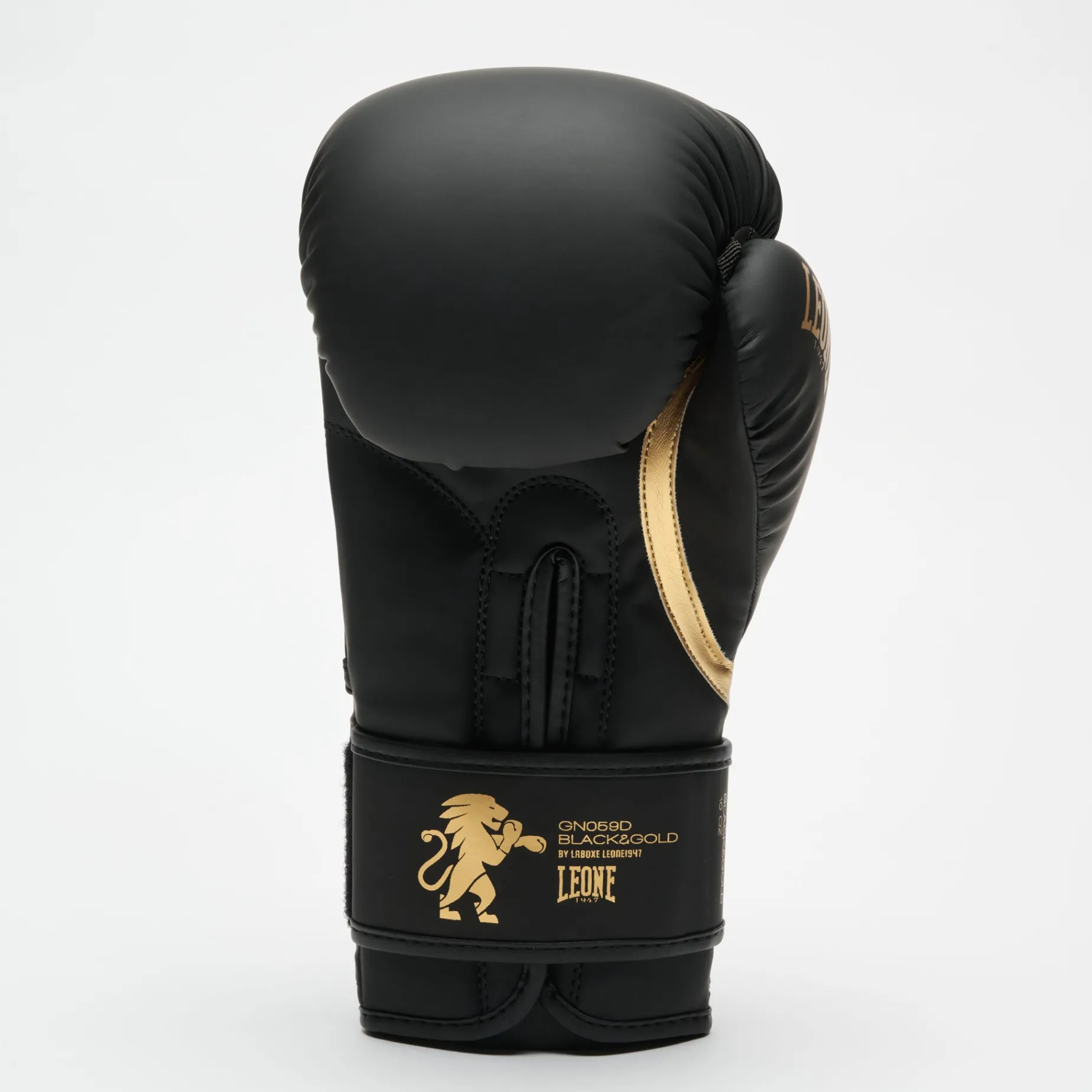 BLACK&GOLD BOXING GLOVES