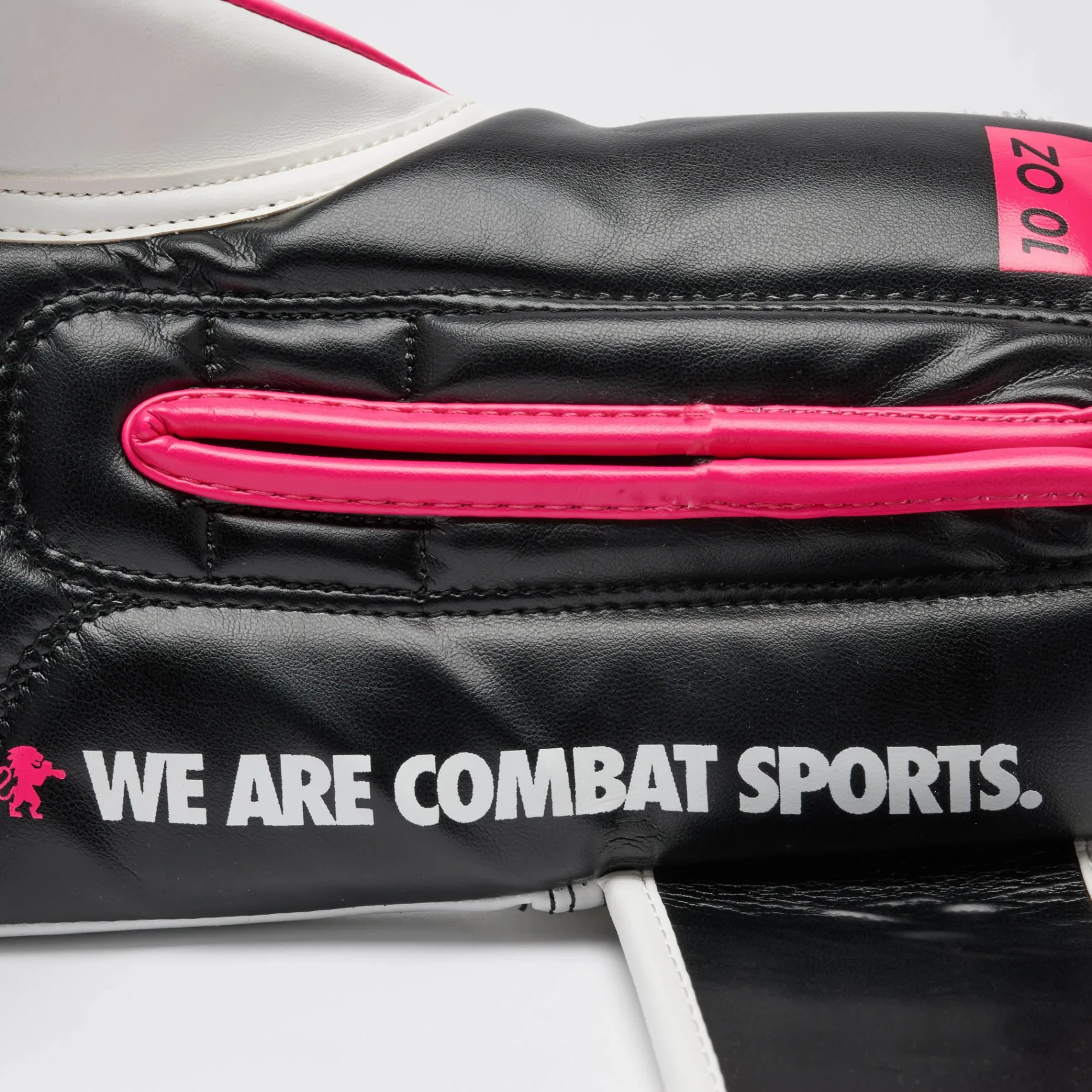 COLOR BLOCK BOXING GLOVES