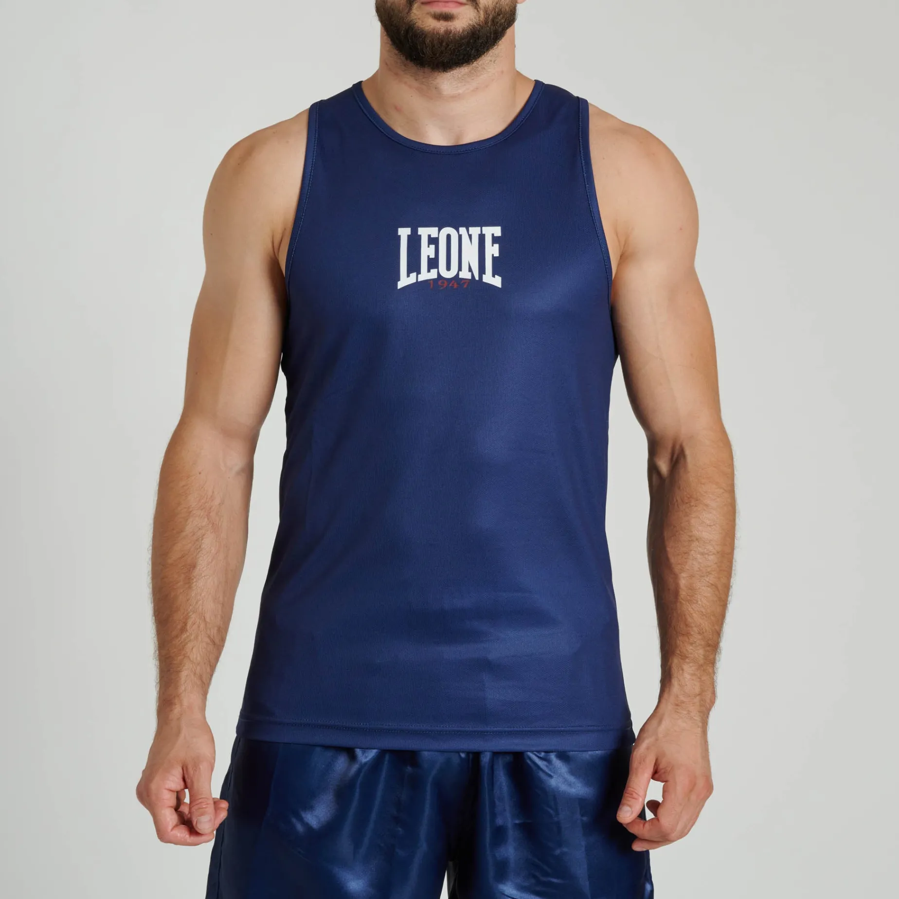 COLOR BLOCK BOXING TANK
