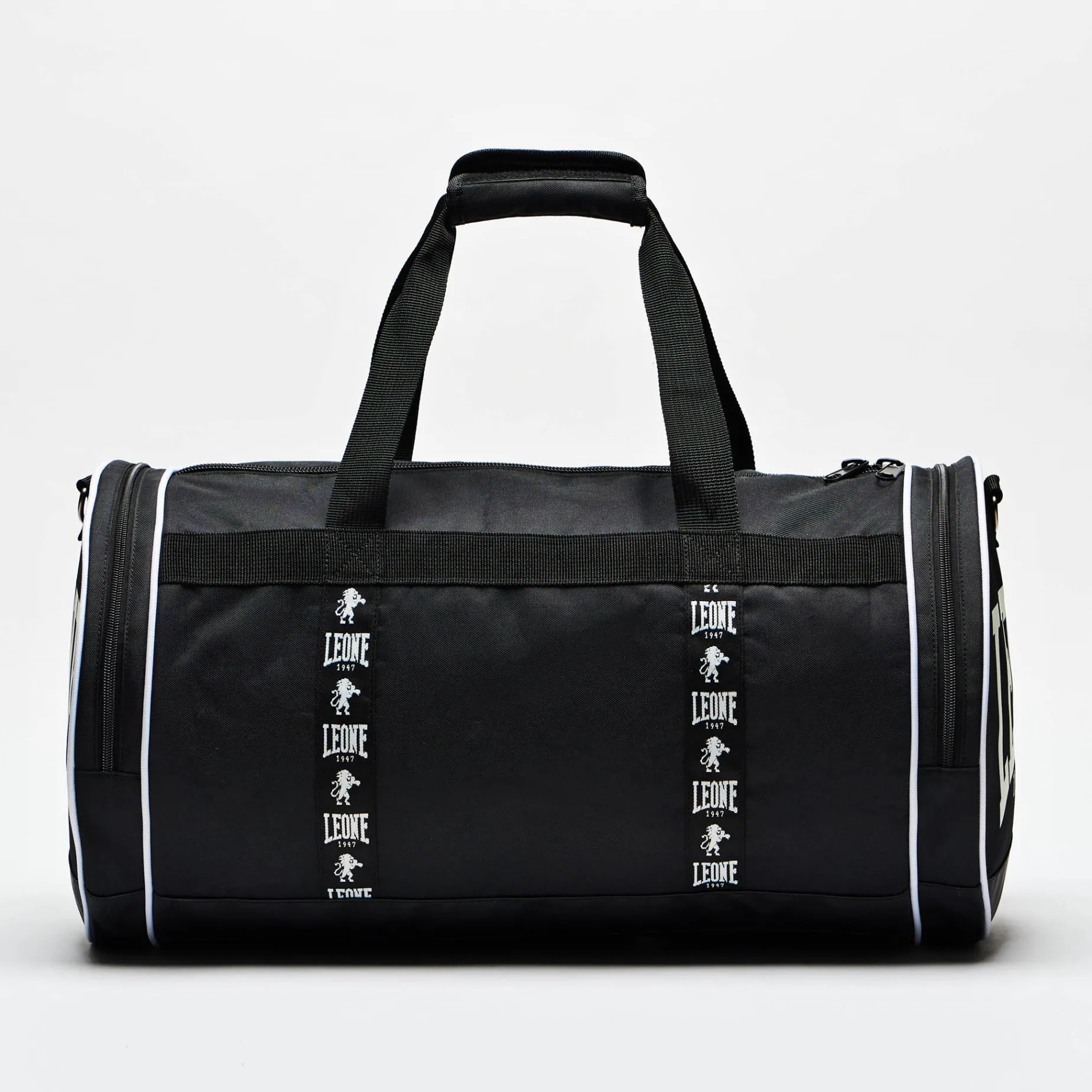 DUFFLE BAG AMBASSADOR