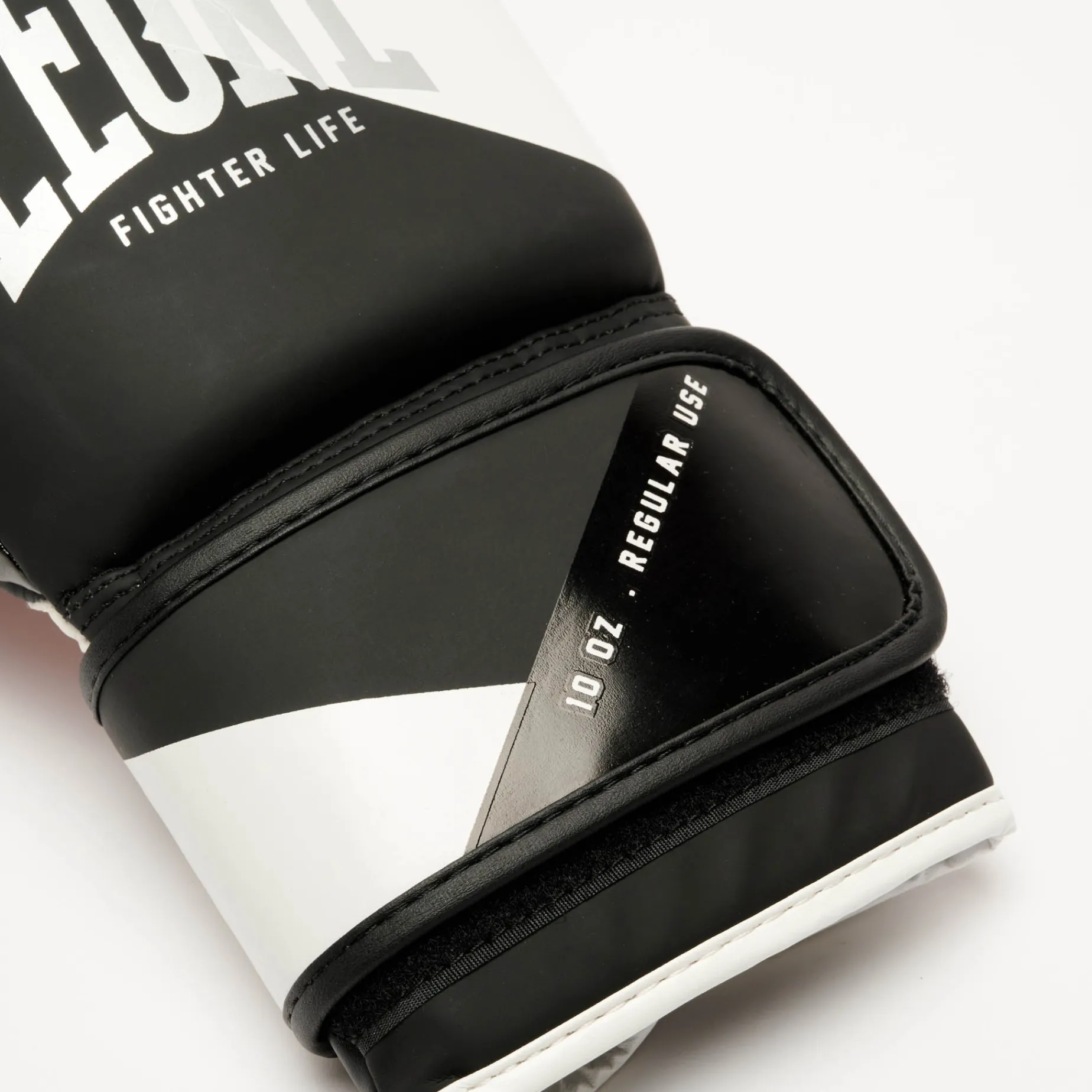 FIGH LIFE BOXING GLOVES