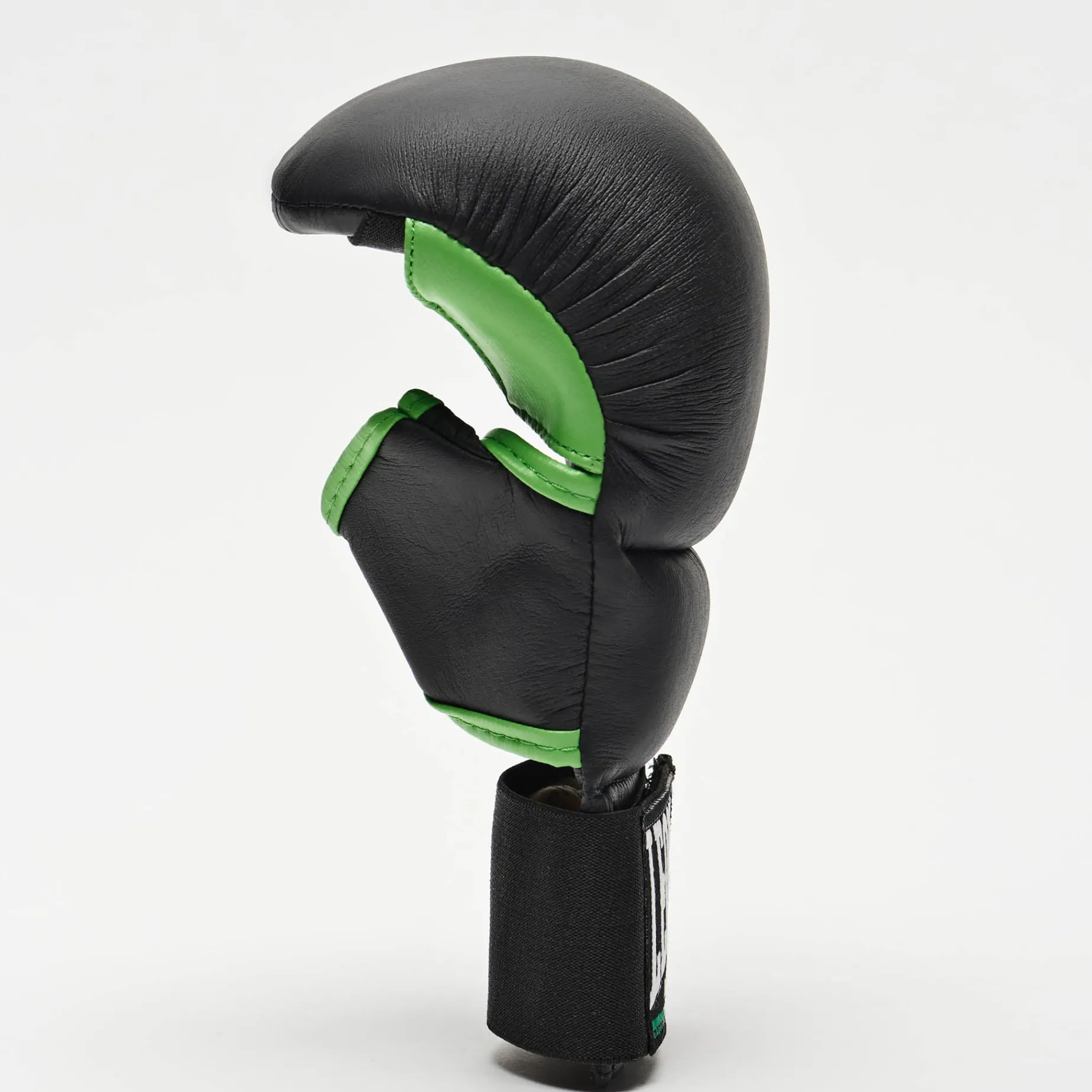 FIT/KARATE GLOVES