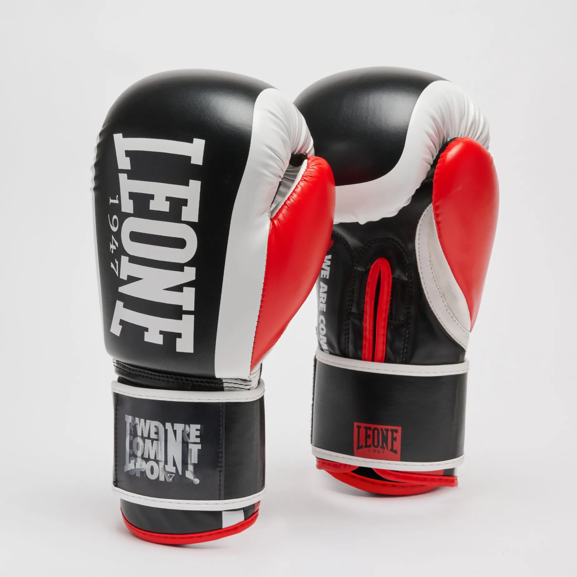 LOGO WACS BOXING GLOVES
