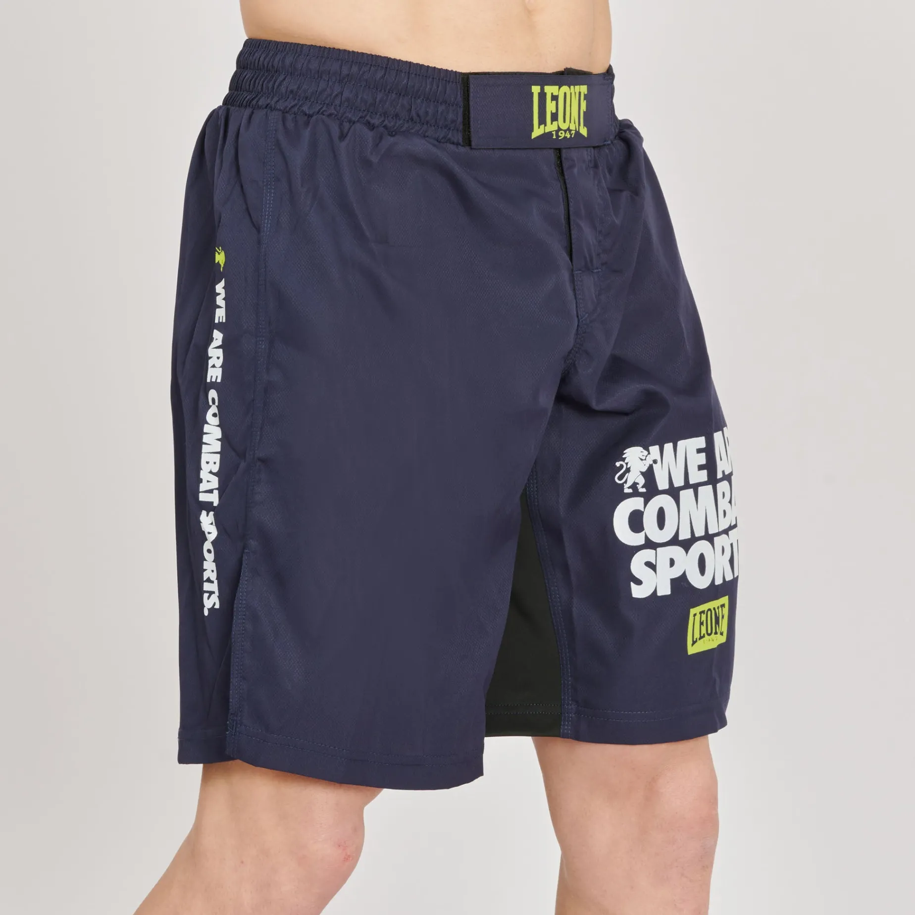 LOGO WACS MMA SHORTS
