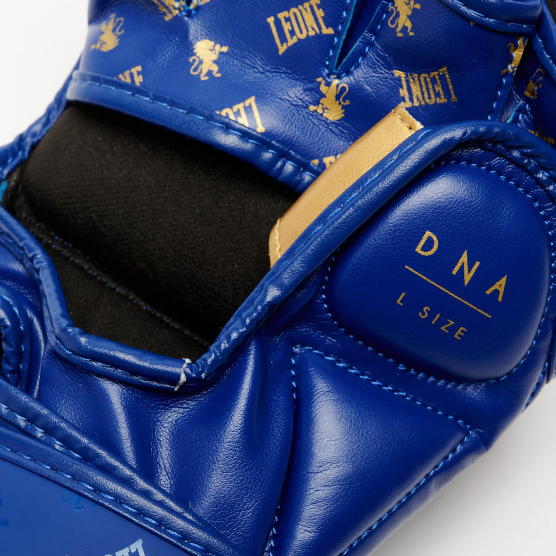 MMA GLOVES DNA