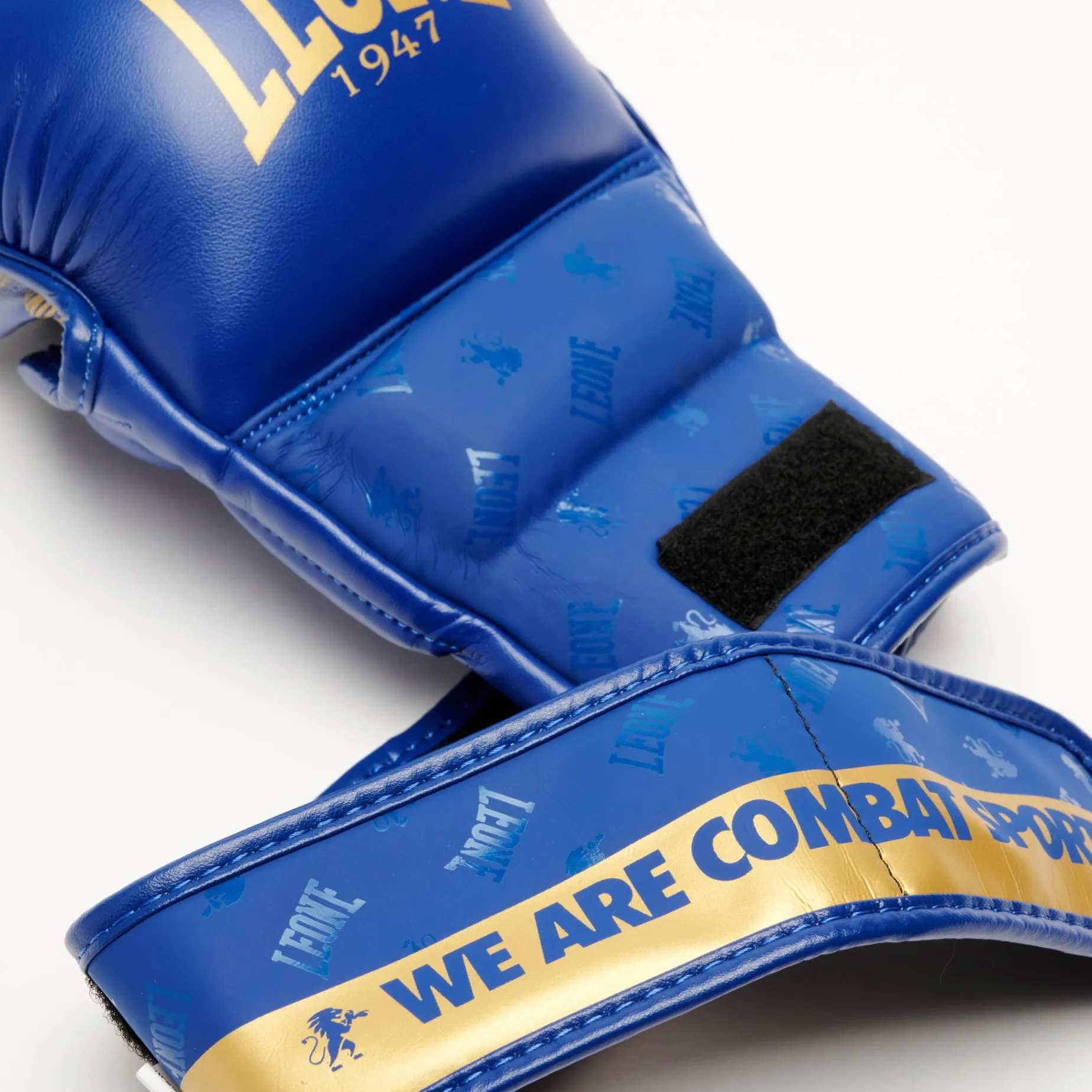 MMA GLOVES DNA