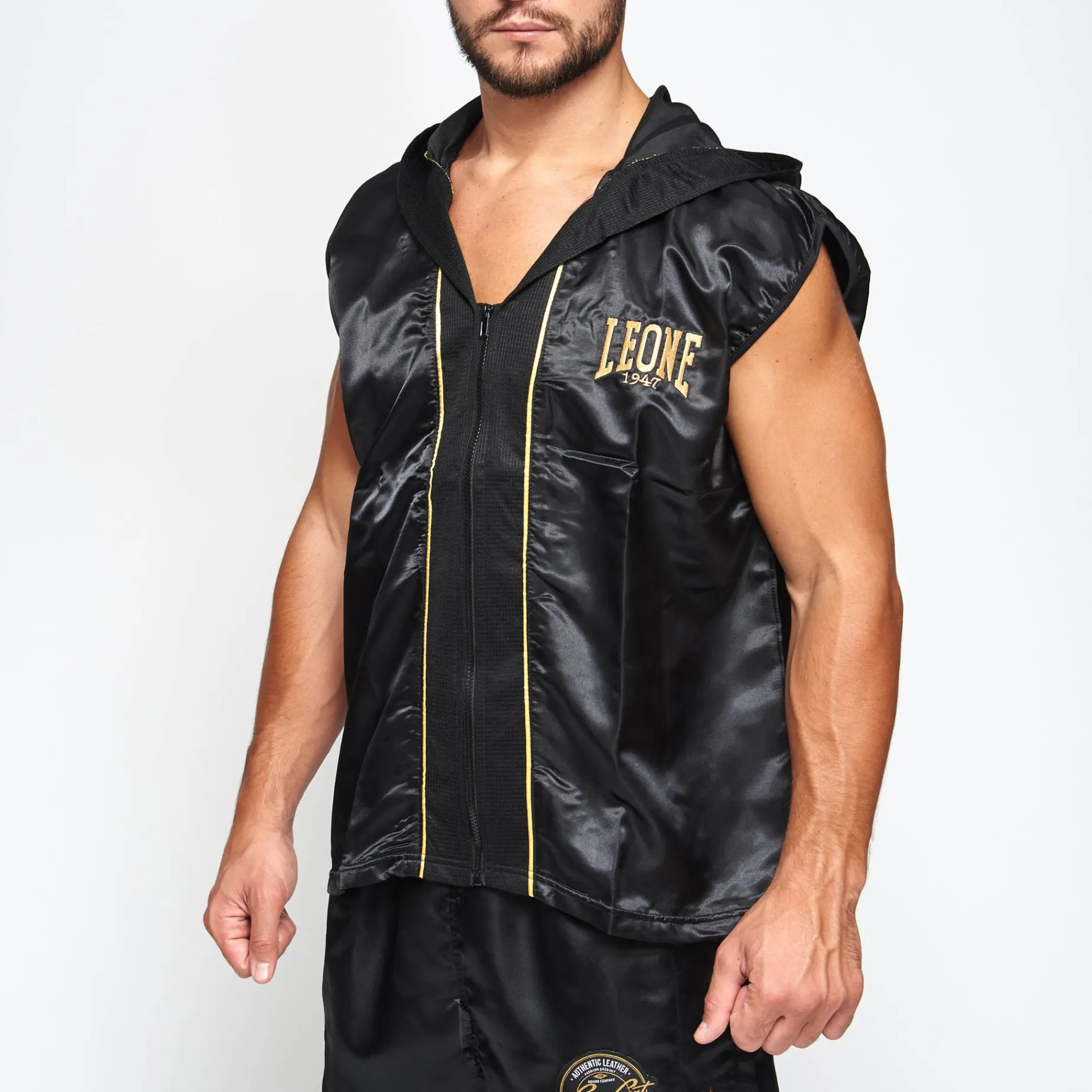 PREMIUM SLEEVELESS BOXING GOWN