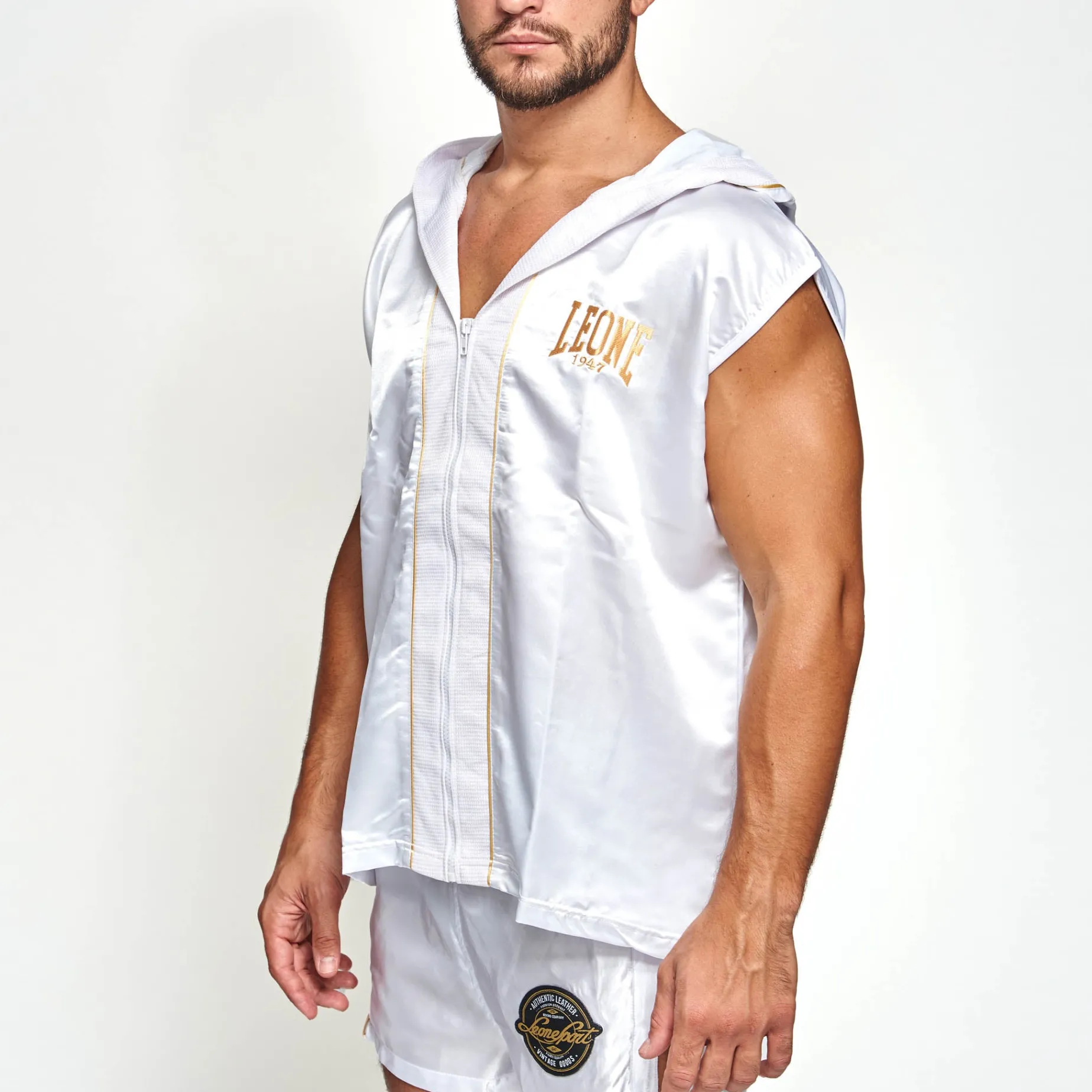 PREMIUM SLEEVELESS BOXING GOWN