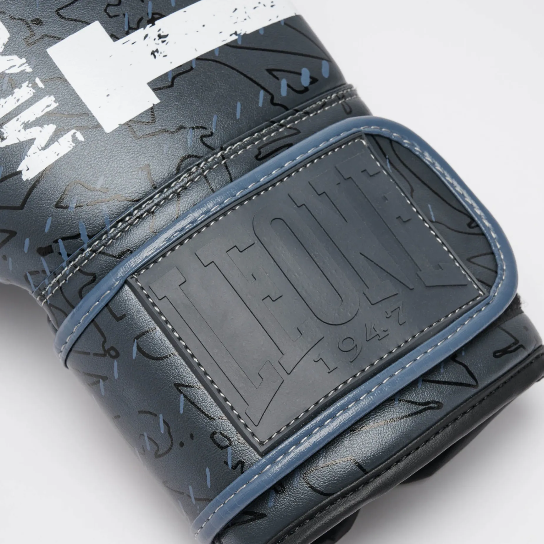 PRIMAL INSTINCT BOXING GLOVES