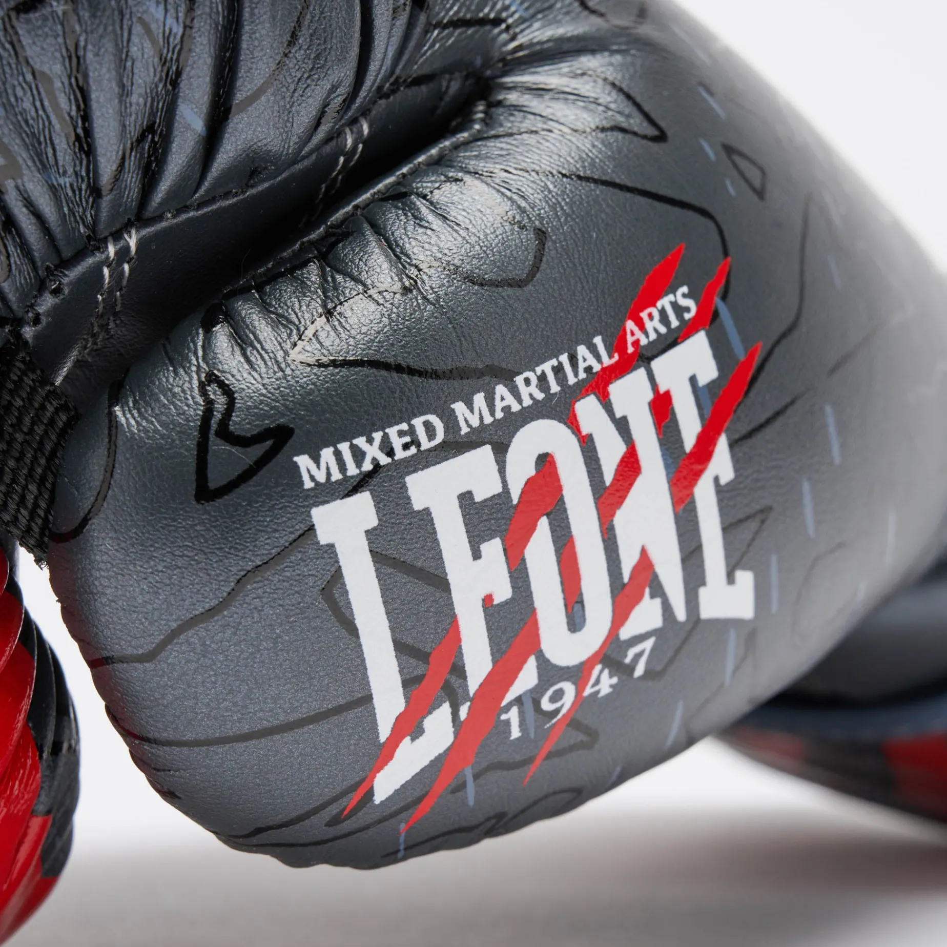 PRIMAL INSTINCT BOXING GLOVES