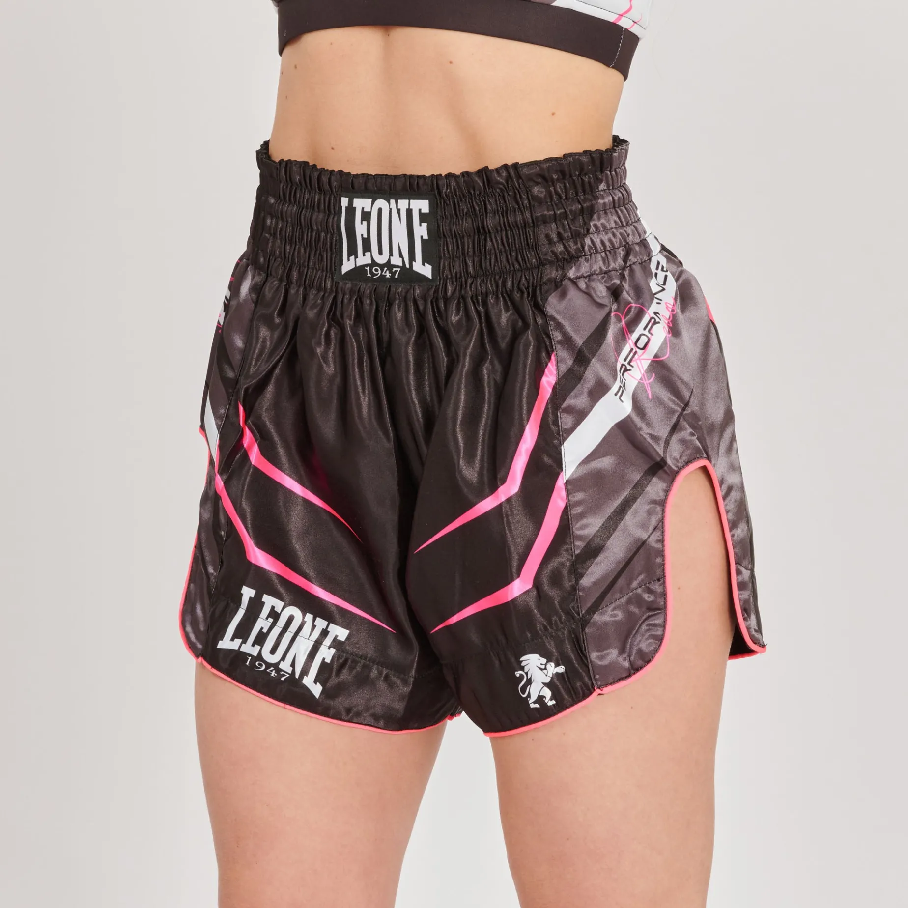 REVO FLUO KICK SHORTS