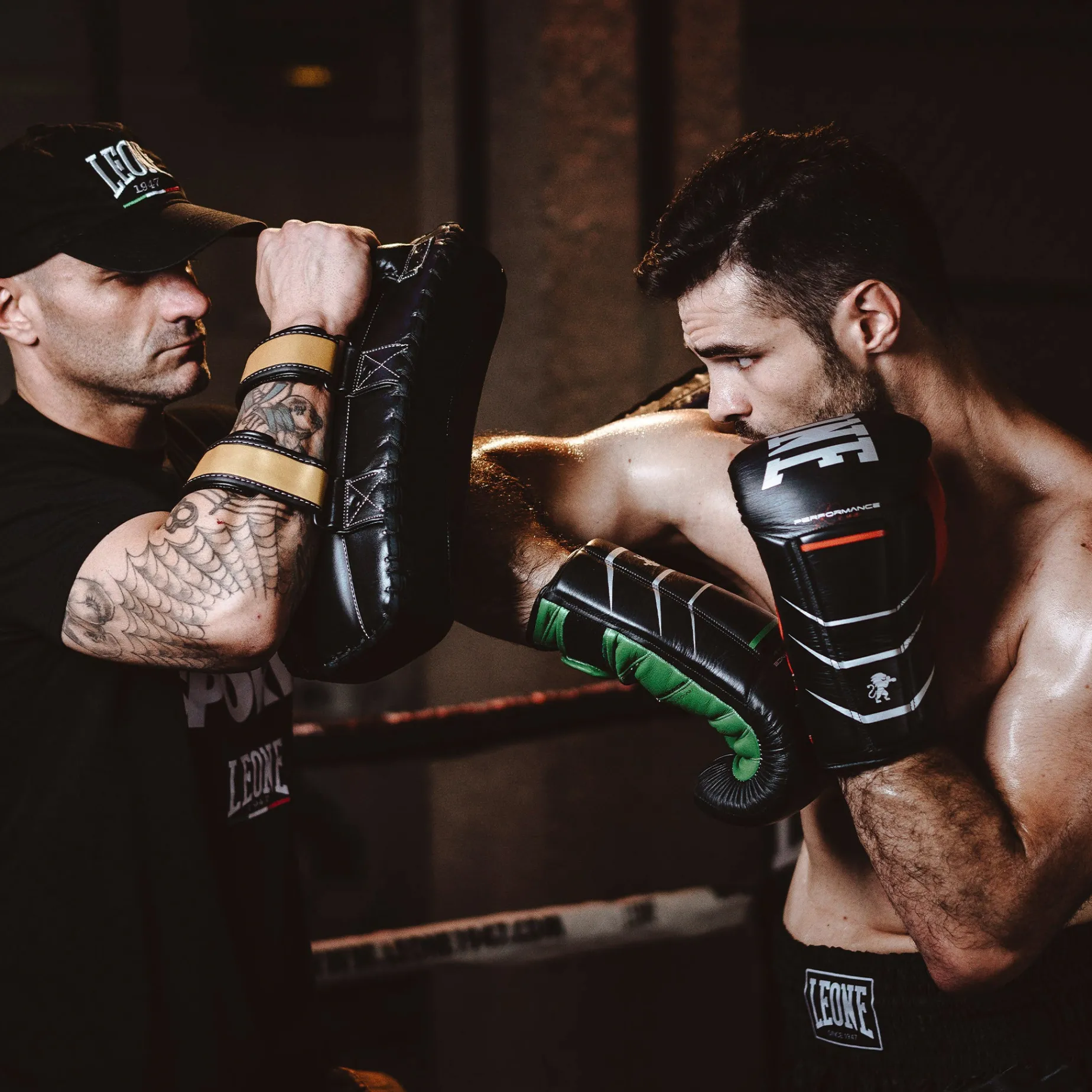 REVO PERFORMANCE BOXING GLOVES