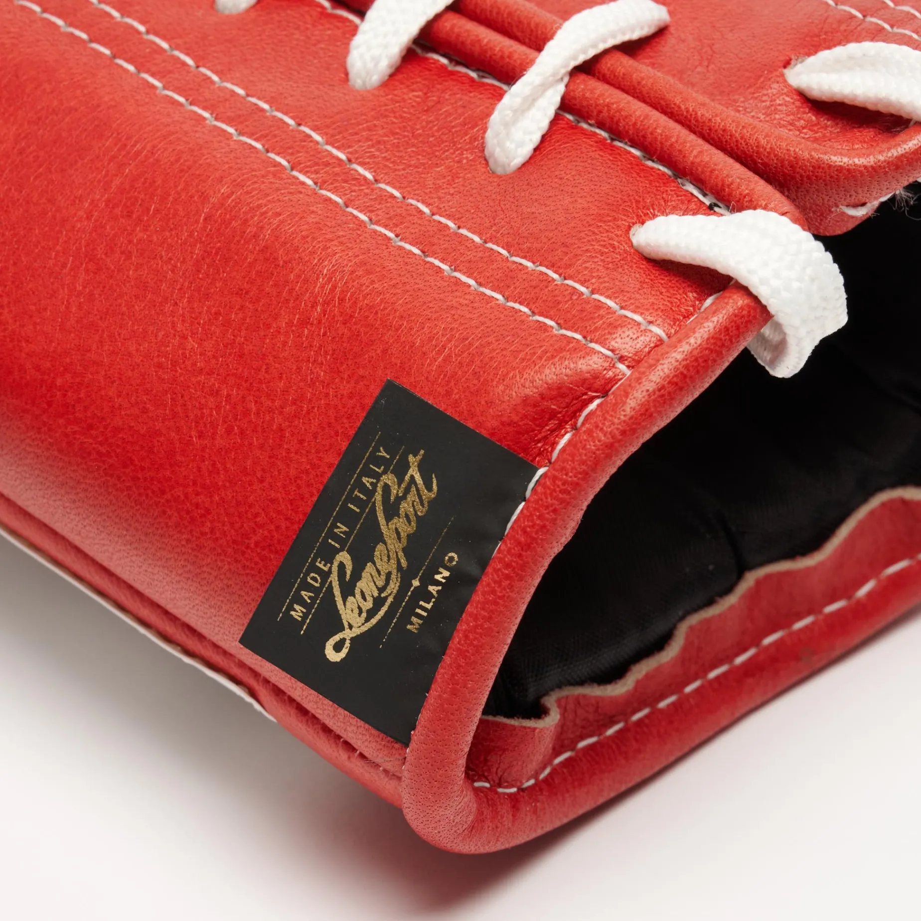 ROMEO VINTAGE BOXING GLOVES LACES