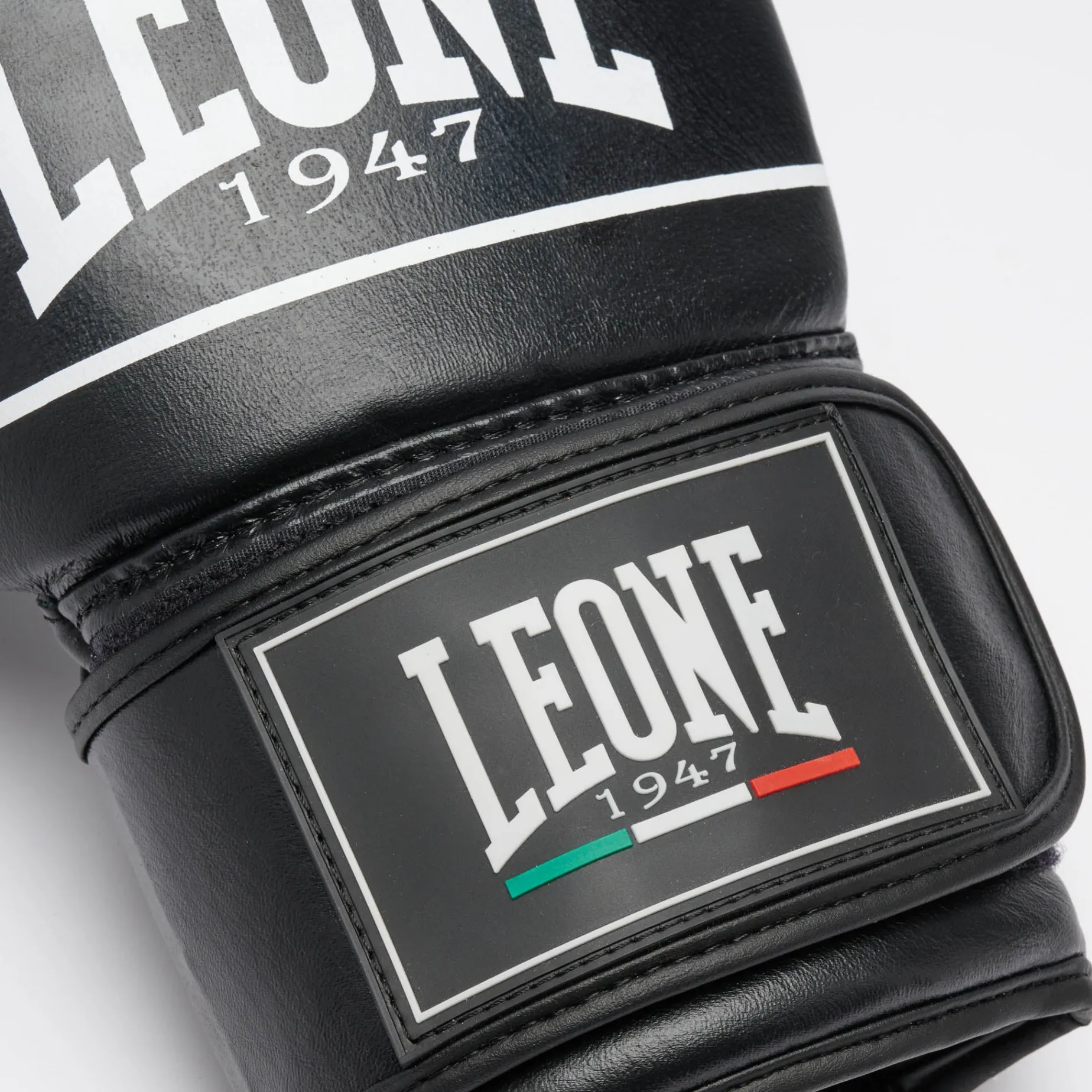 SHOCK PRO BOXING GLOVES