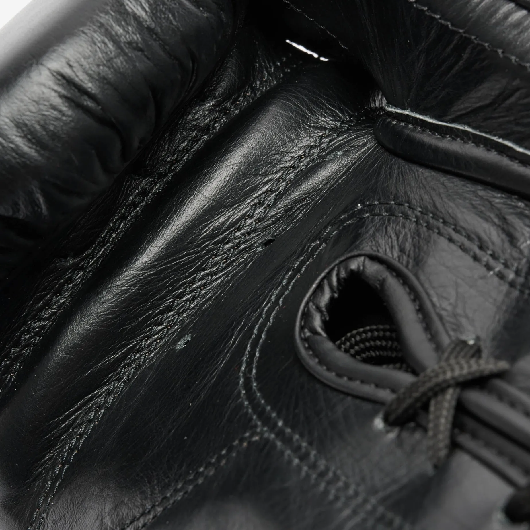 THE GREATEST BOXING GLOVES