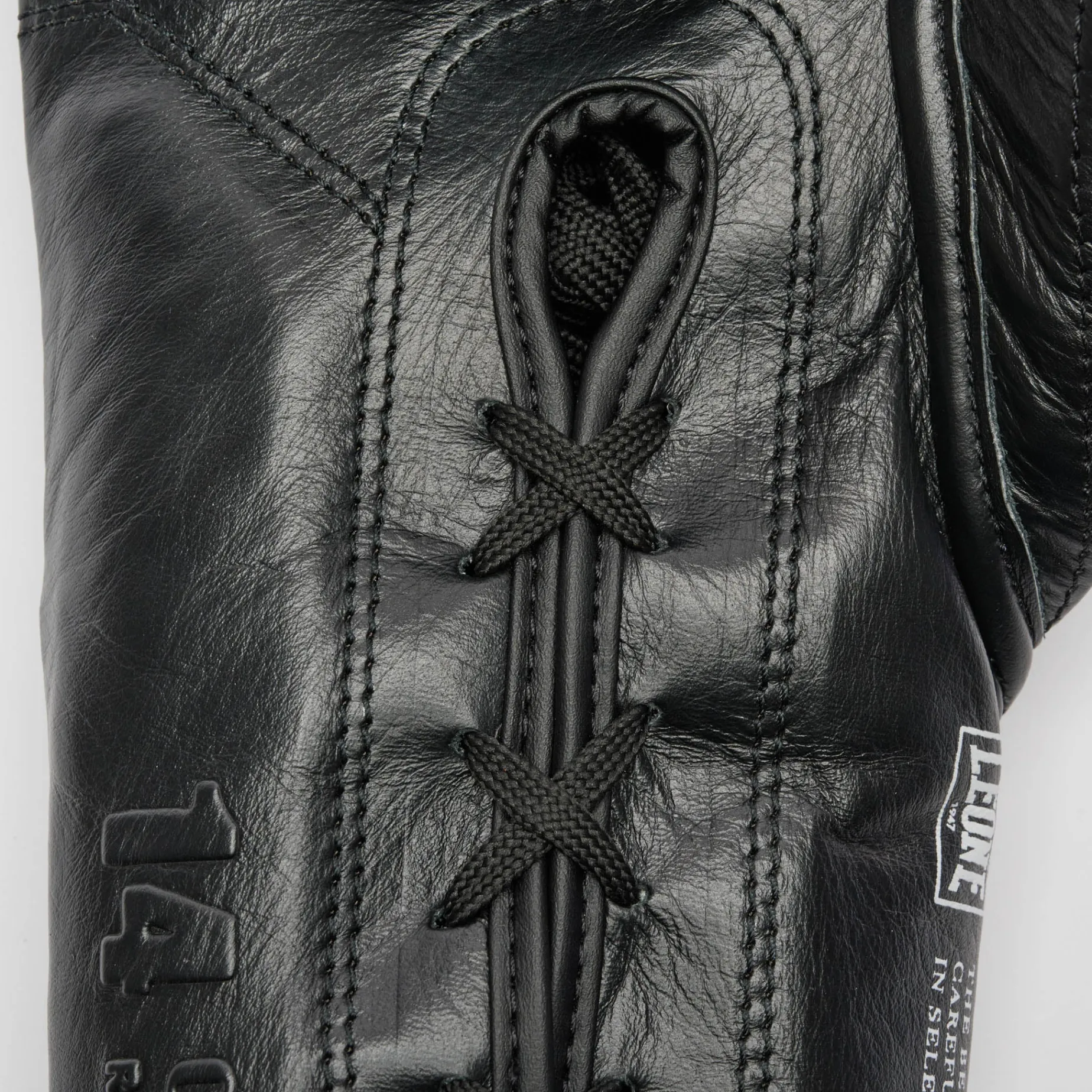 THE GREATEST BOXING GLOVES
