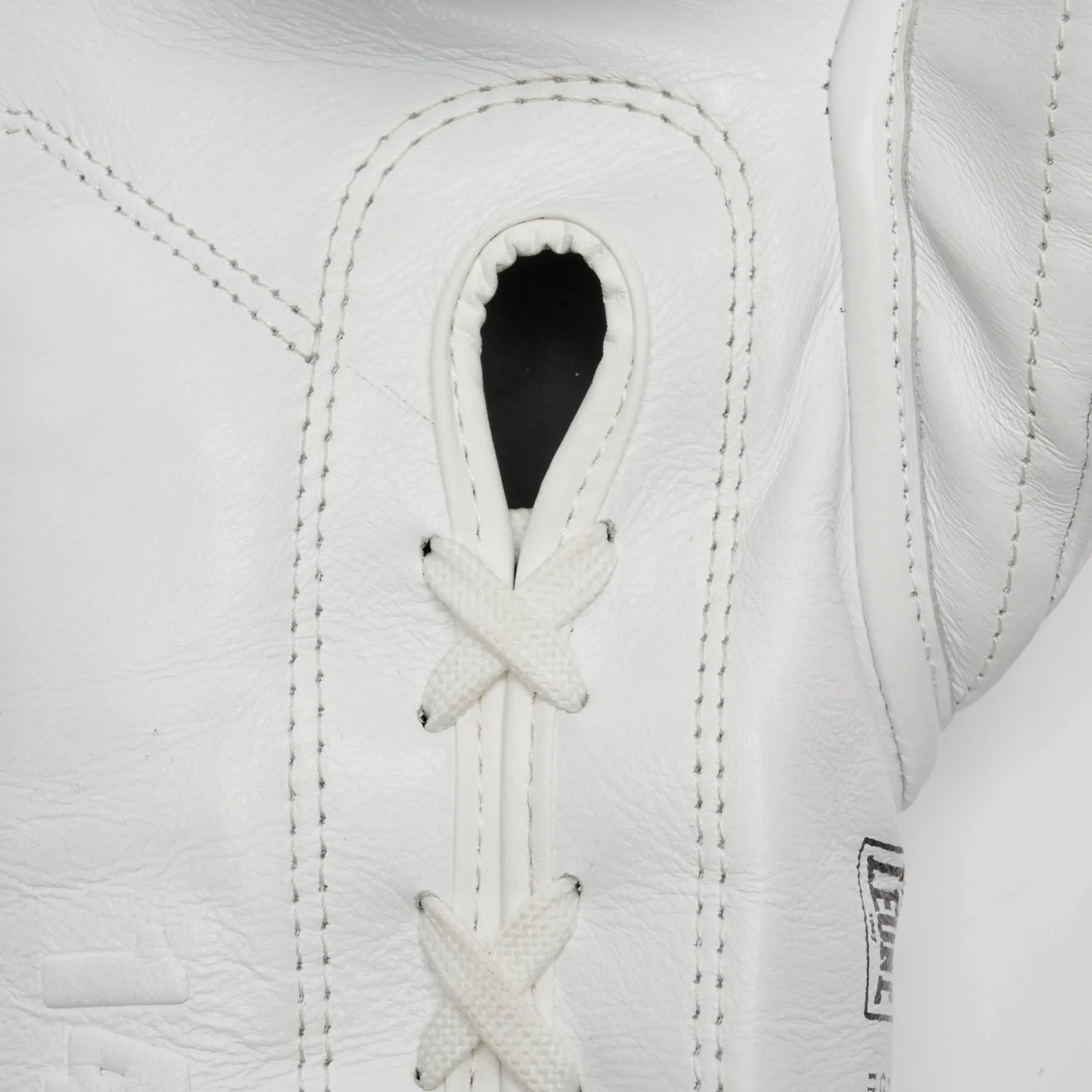 THE GREATEST BOXING GLOVES