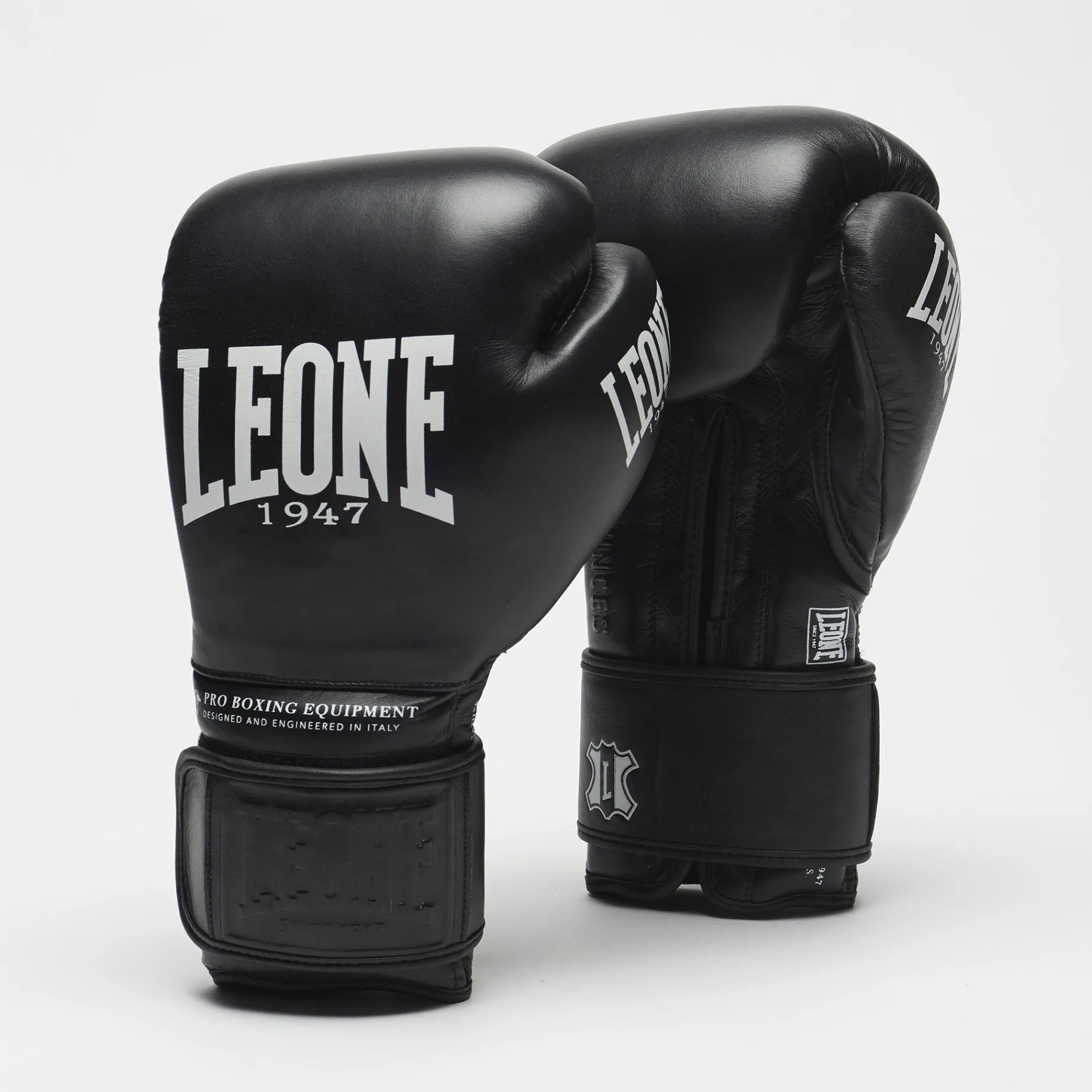 THE GREATEST BOXING GLOVES