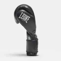 THE GREATEST BOXING GLOVES