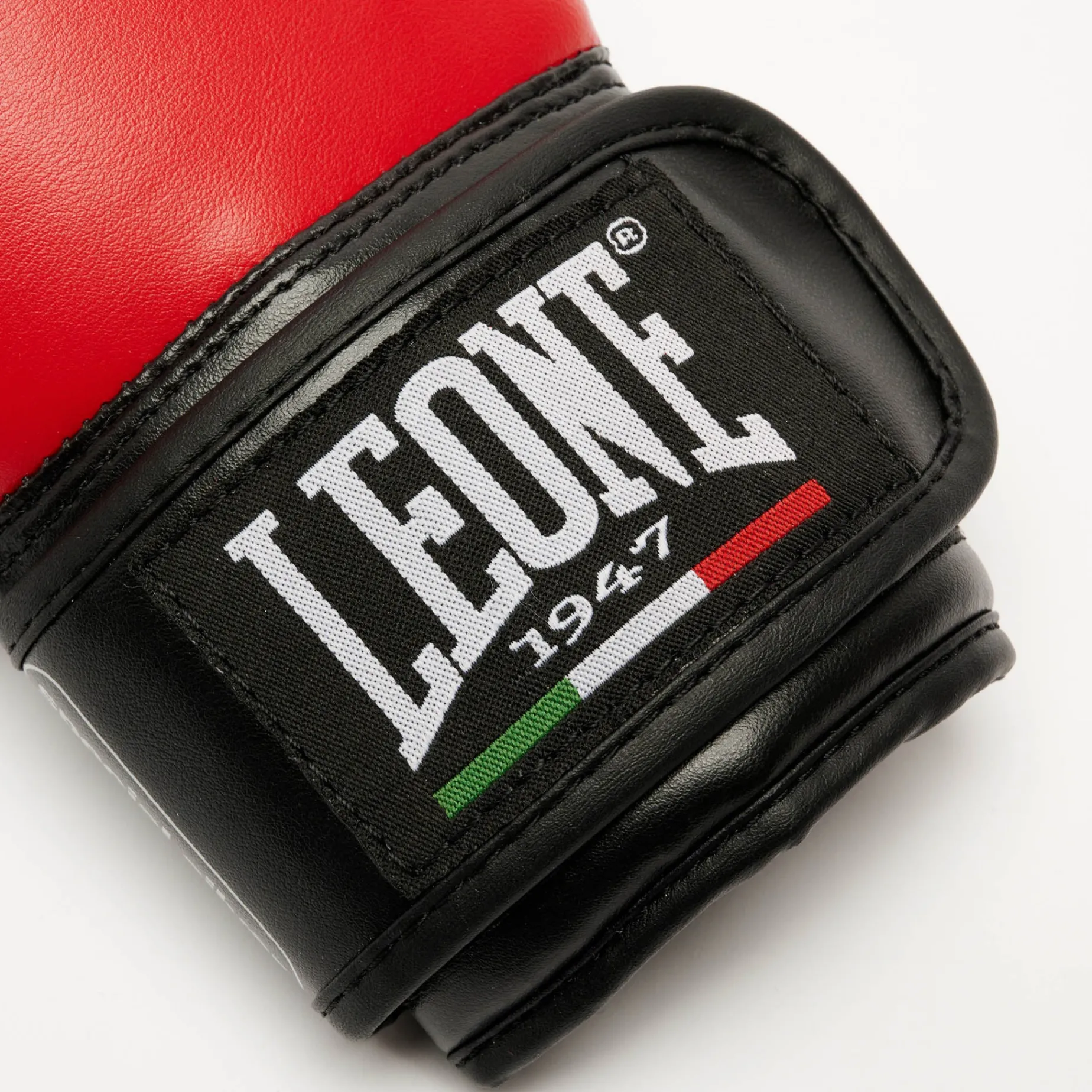 THUNDER BOXING GLOVES