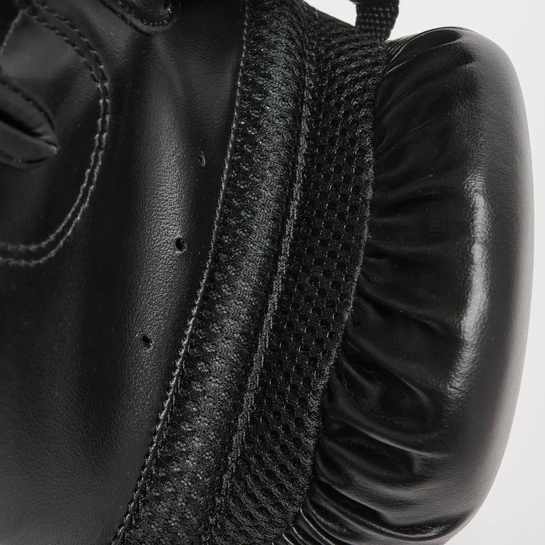 THUNDER BOXING GLOVES