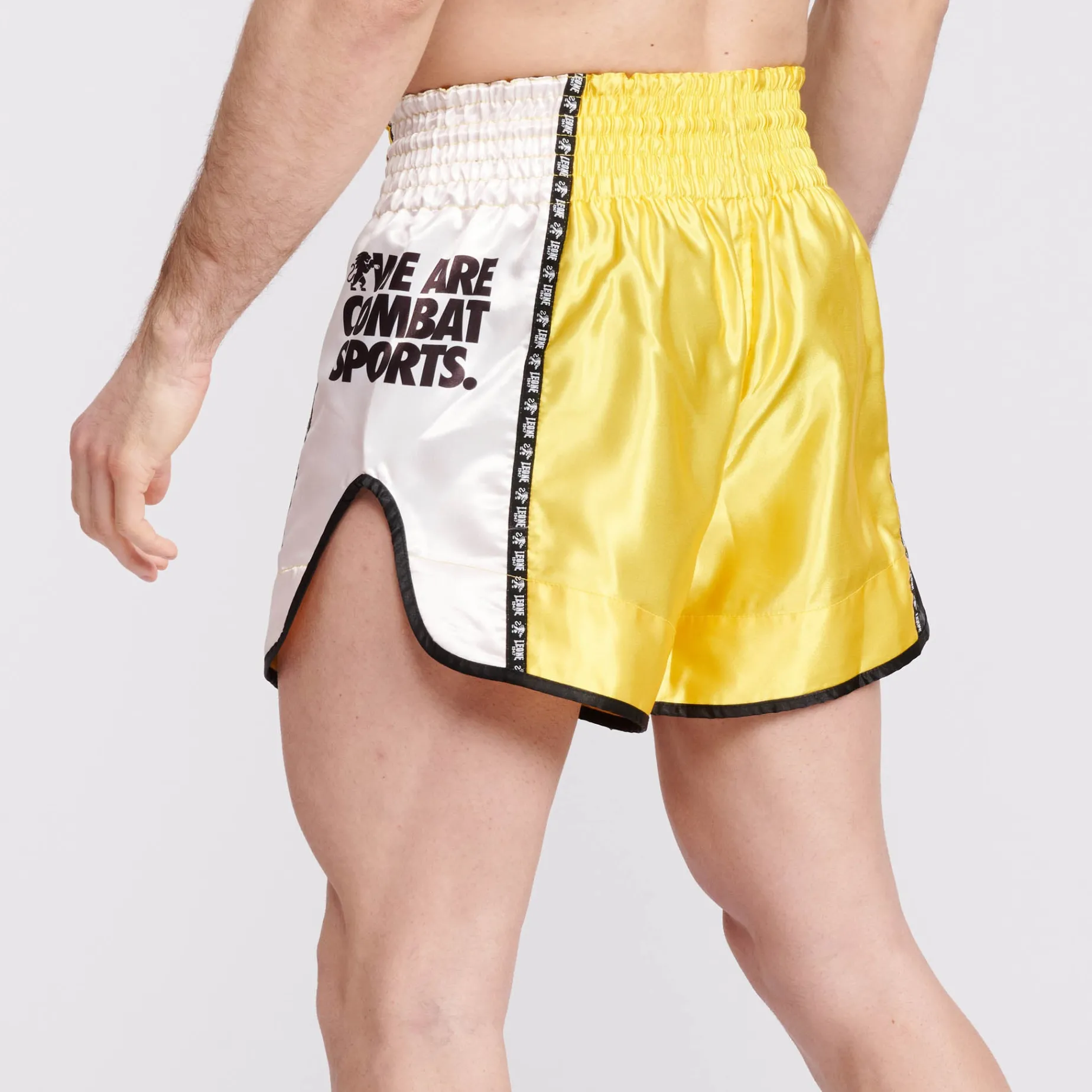 TRAINING THAI SHORTS