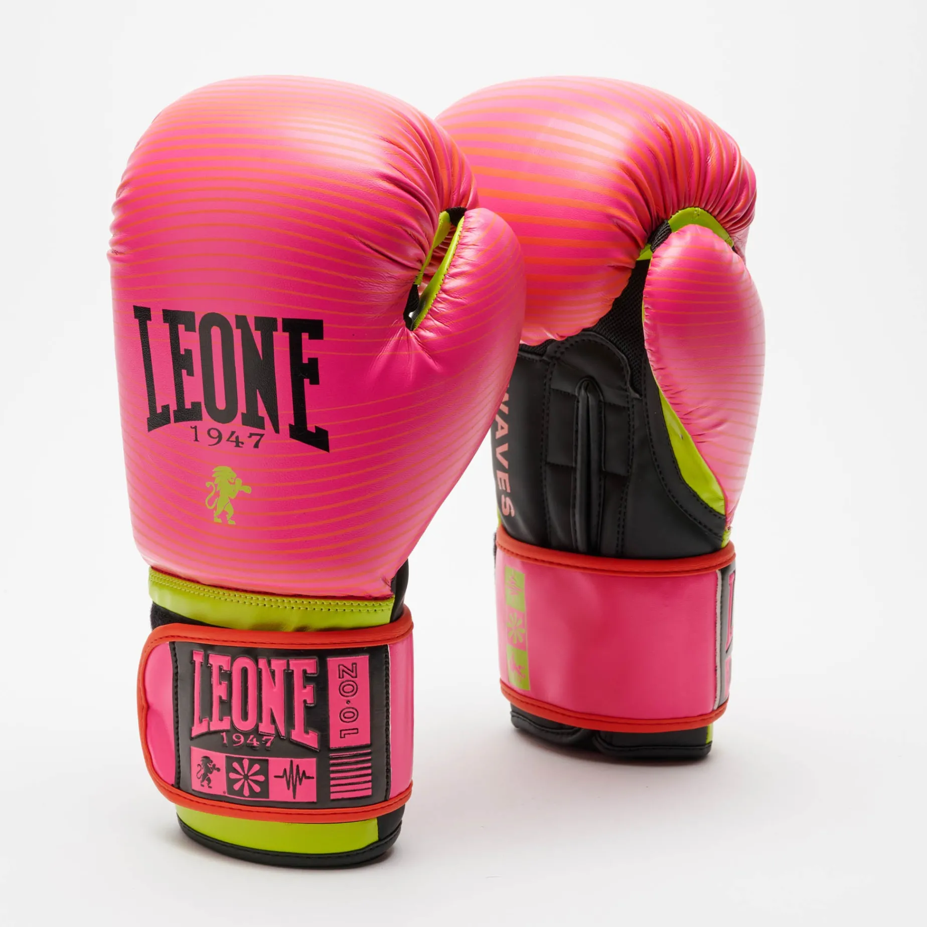 WAVES BOXING GLOVES